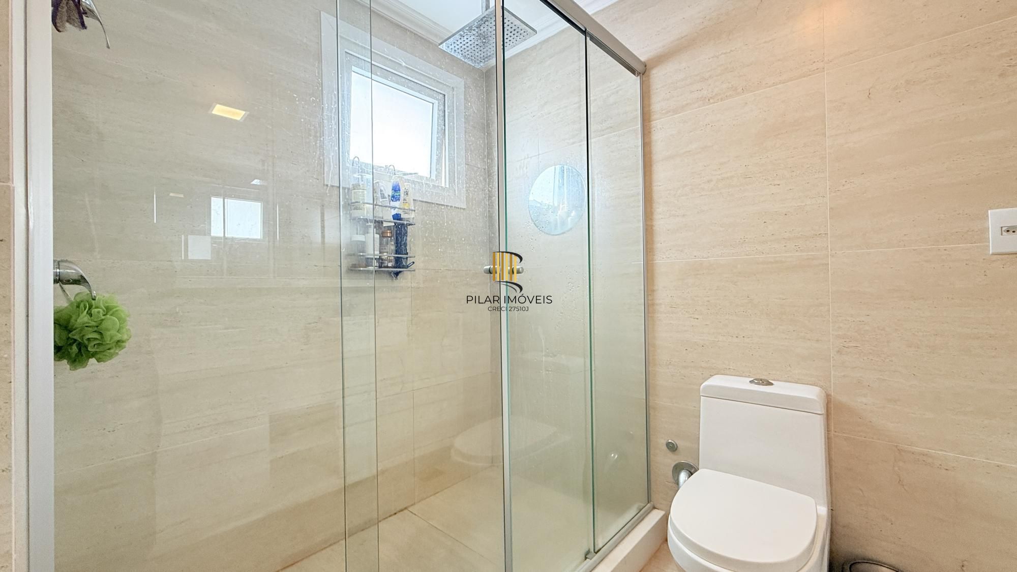 Excelente apartamento amplo com 2 dormitórios, 2 suítes mais dependência de empregada ou gabinete ou 3º dormitório