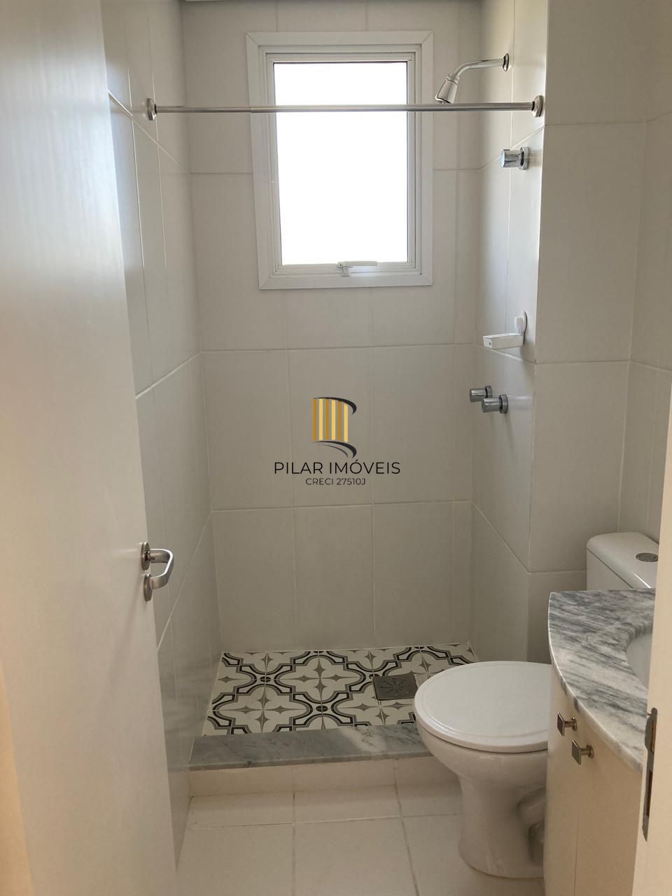 Apartamento 2 dormitórios com suíte e vaga coberta escriturada