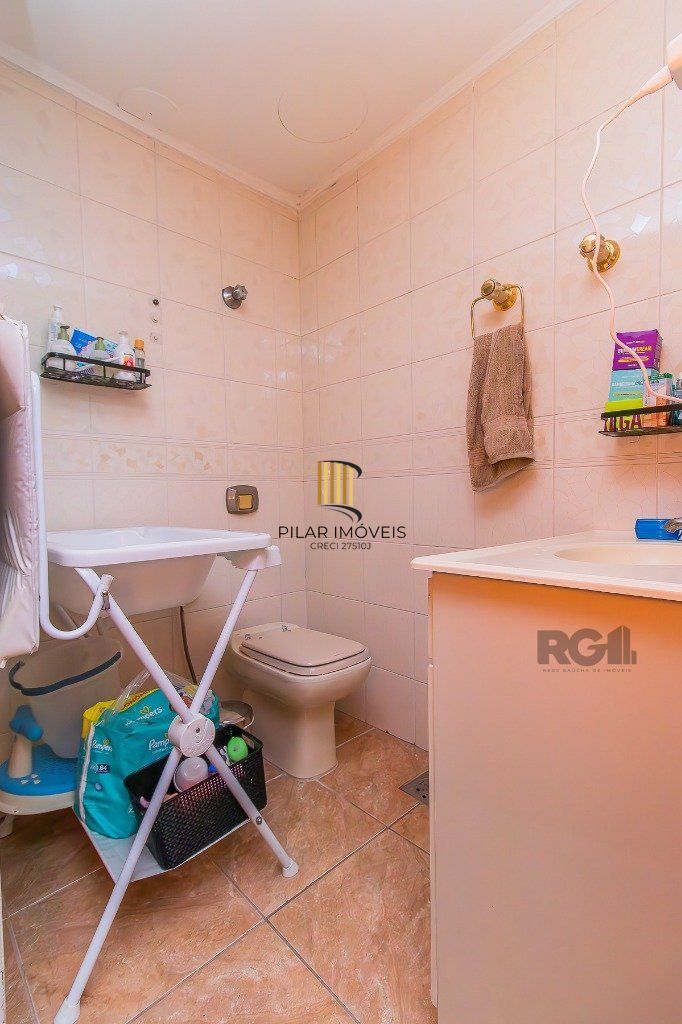 3 dormitórios em 103m² no miolo do Menino Deus