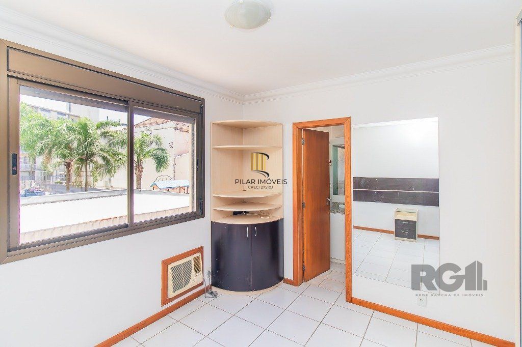 Apartamento 2 dormitórios, com suíte e churrasqueira