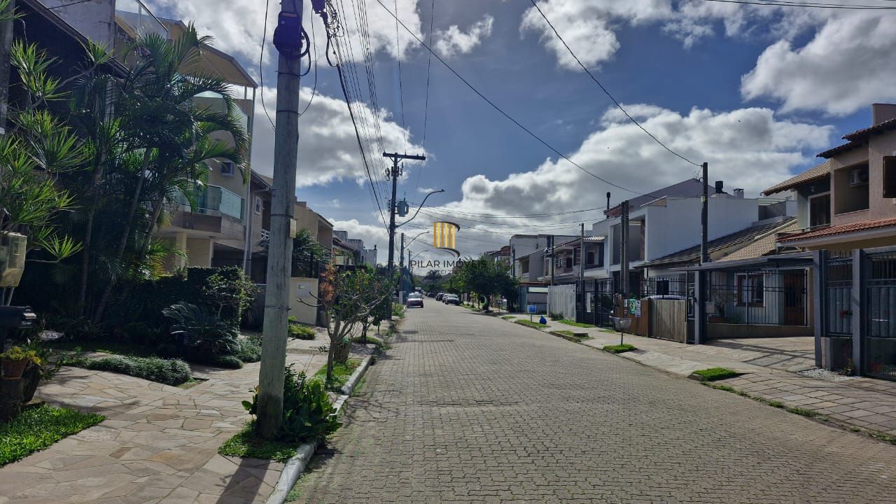 Casa em Condomínio Fechado com 163 m² de área útil, portaria 24 h e todo conforto de morar na hípica