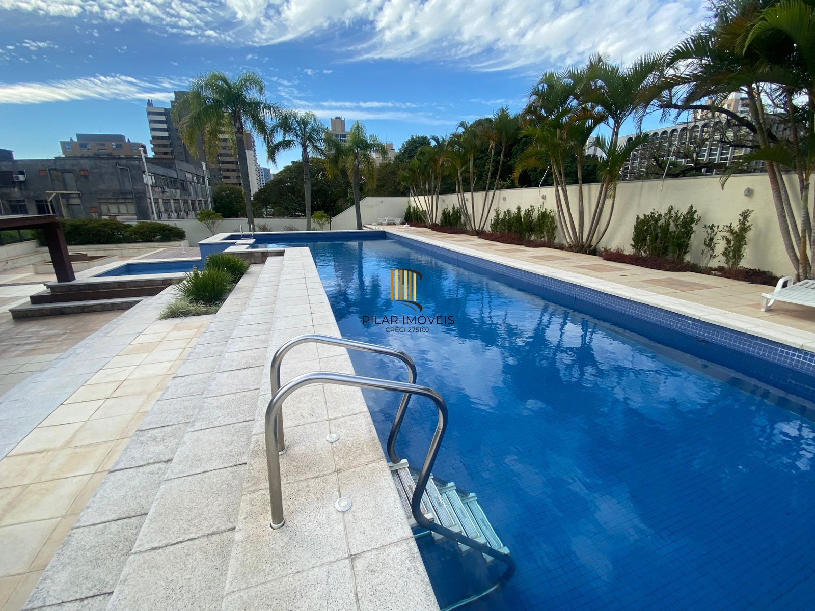 Apartamento 105 m2 3 dormitorios sendo 1 suite vaga dupla menino deus