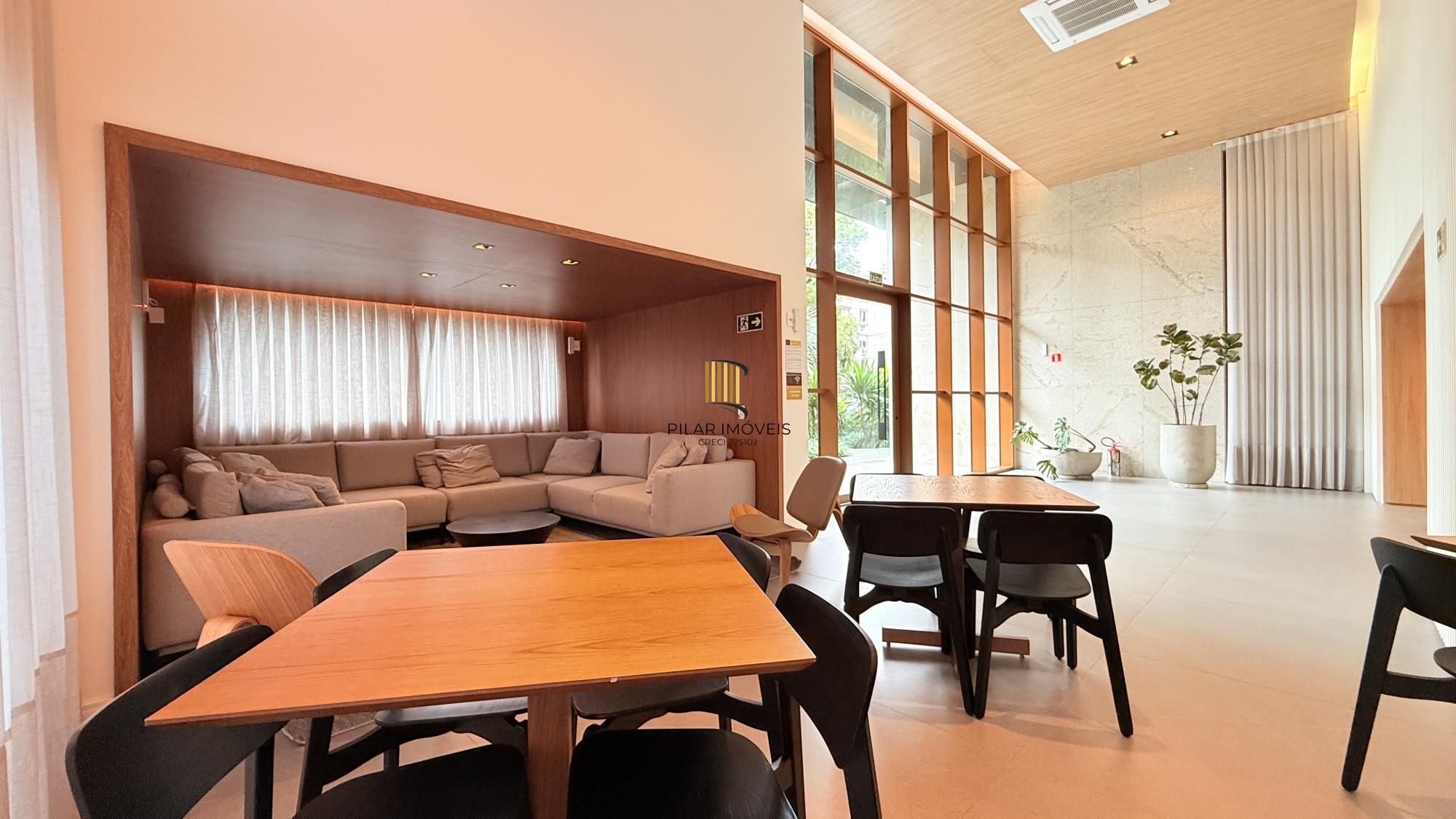 APARTAMENTO 115m2 com 3 DORMITÓRIOS, 1 SUÍTE MASTER E 2 AMERICANAS