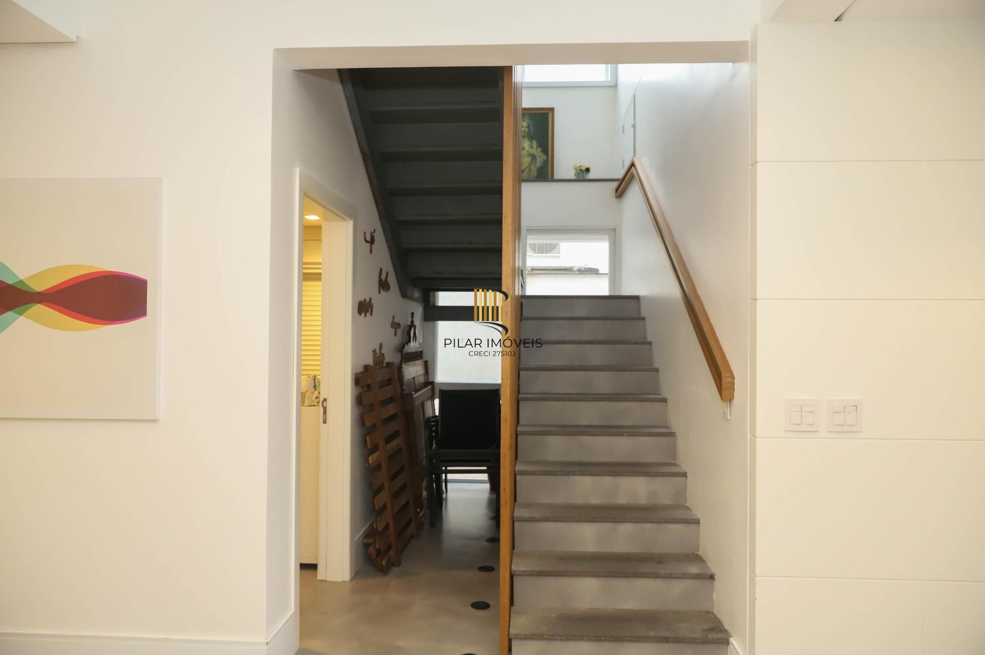 Terraville com 5 suítes