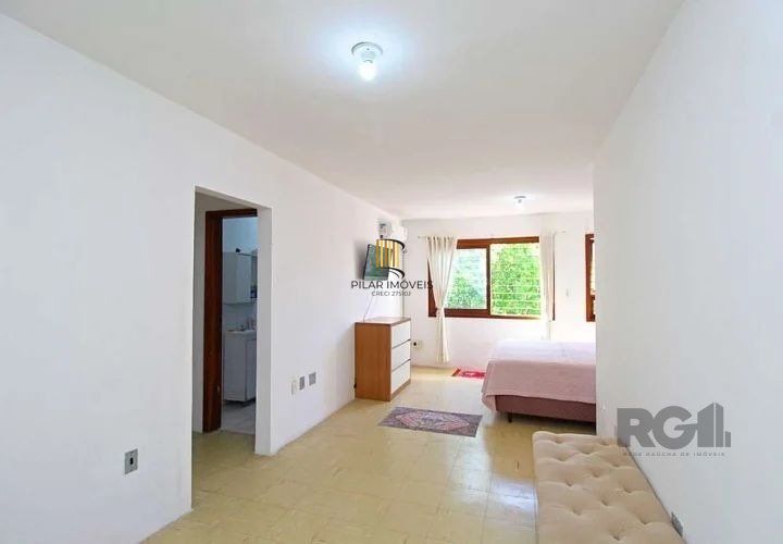 casa - 4 dorms. - 2 vagas - 200 m² - Partenon