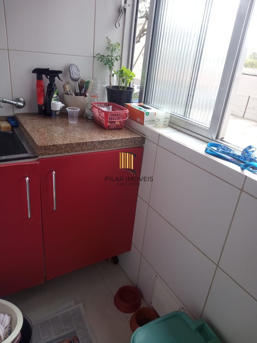 Apartamento três dormitórios, vaga rotativa Bairro Cristal