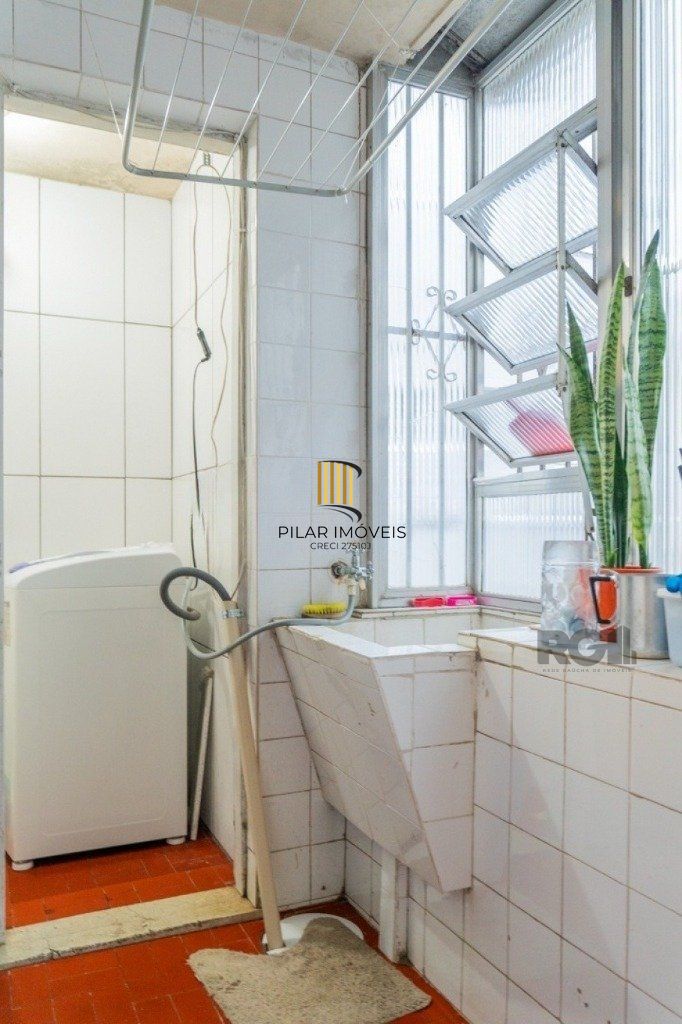 APARTAMENTO - 3 dorms . - 117,67  m² - MENINO DEUS