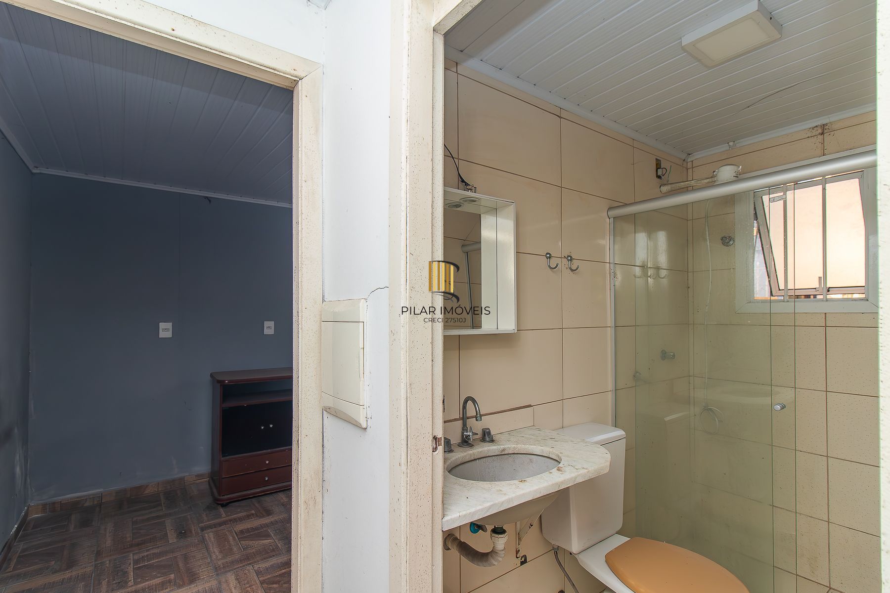 Casa 4 dormitórios - 1 vaga -  330m² Menino Deus