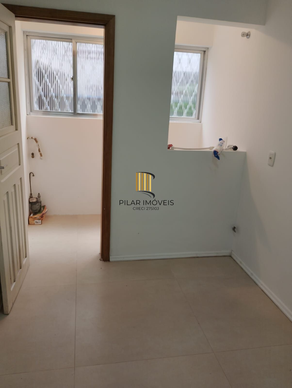 Apartamento 2 dormitórios no bairro Menino Deus