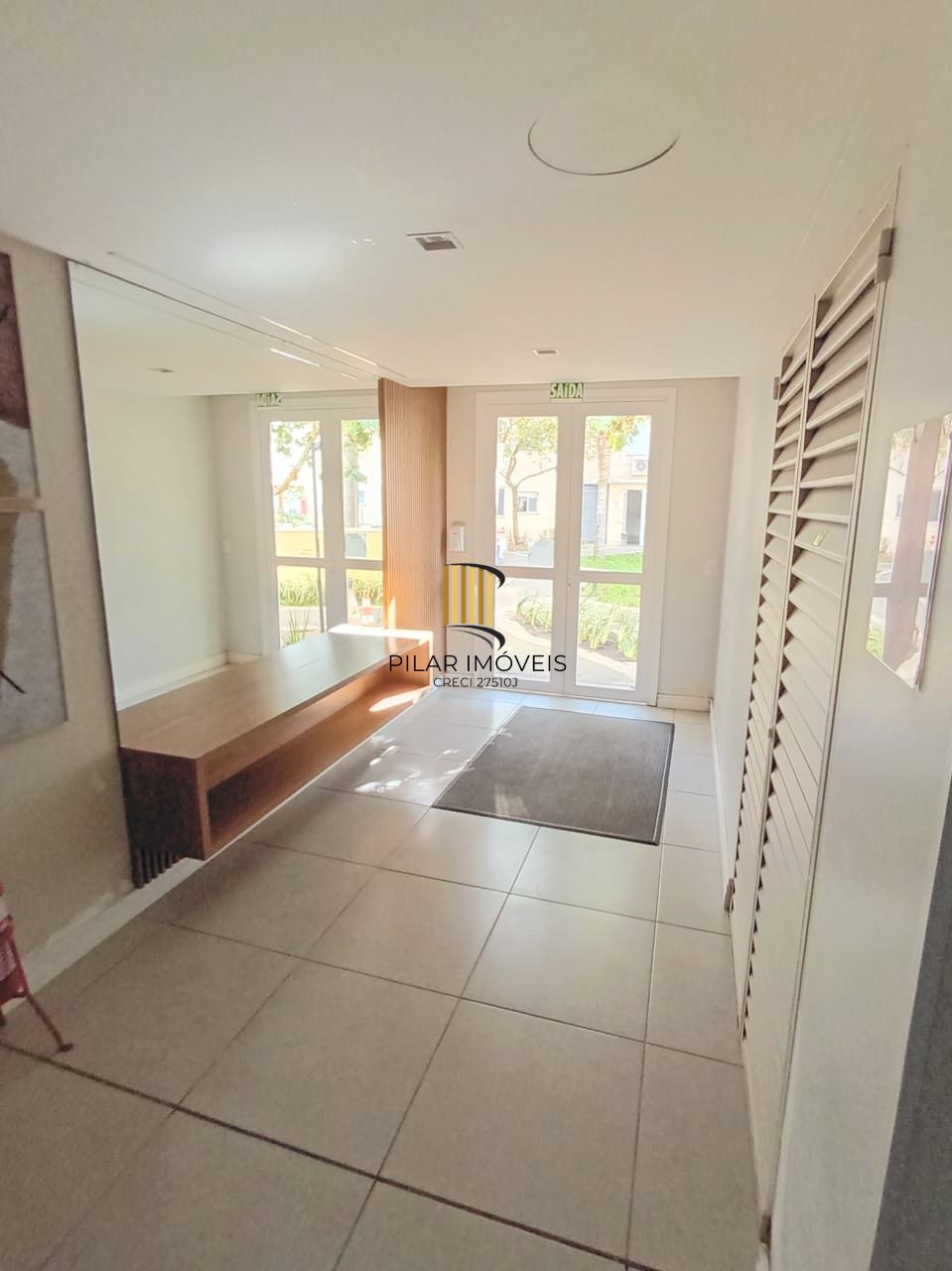 Apartamento 2 dormitórios no bairro Cristal