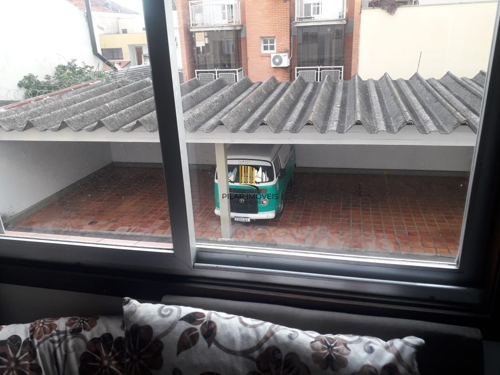 Apartamento no Jardim Botânico com 2 dormitórios e 1 garagem