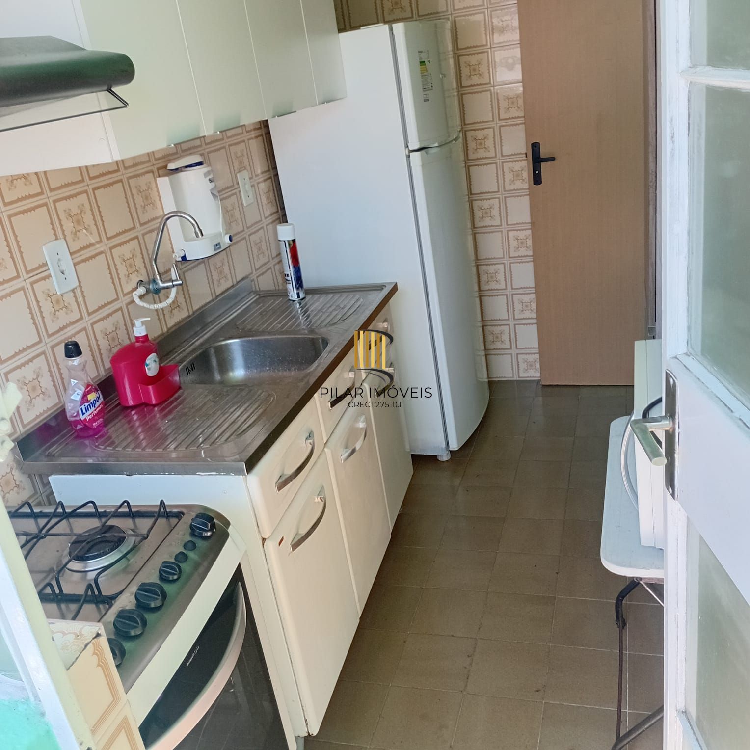Apartamento 1 dormitório mobiliado .
