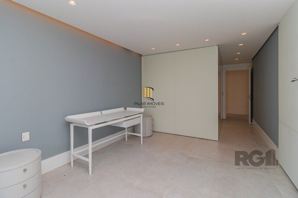 apartamento - 4 dormitórios - 4 vagas - 388,44 m² - Moinhos de Vento