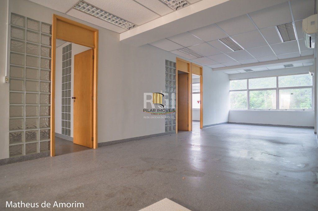 Loja para Venda - 253.09m², 0 dormitórios, Auxiliadora