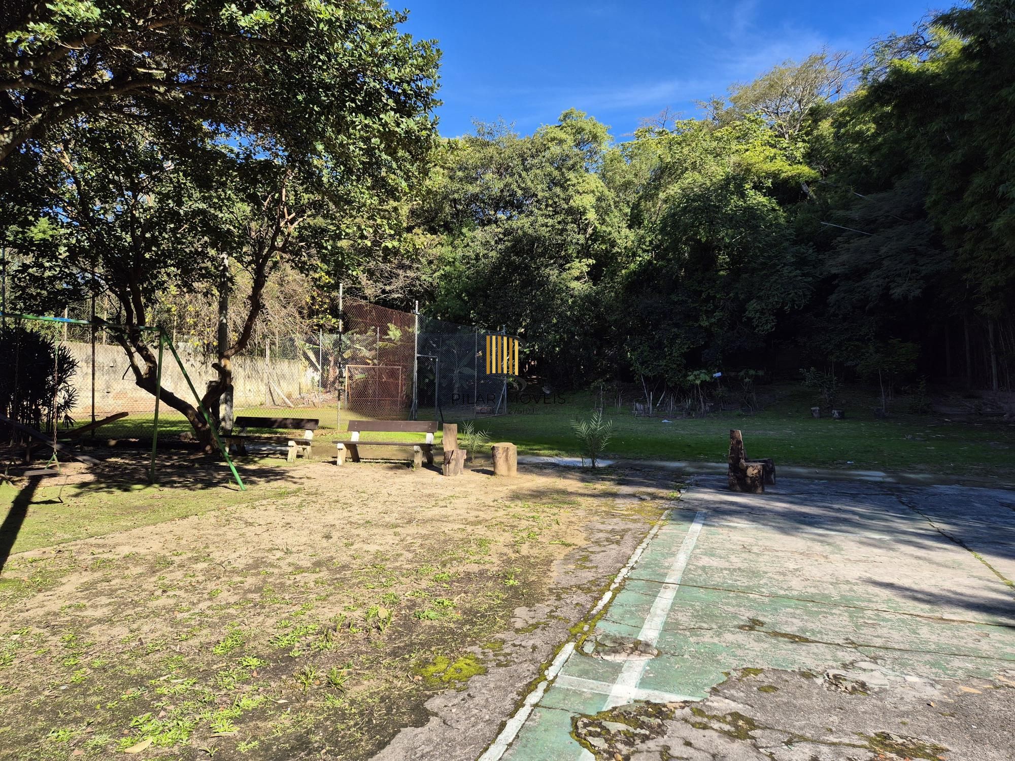 Apartamento com 2 quartos e vaga