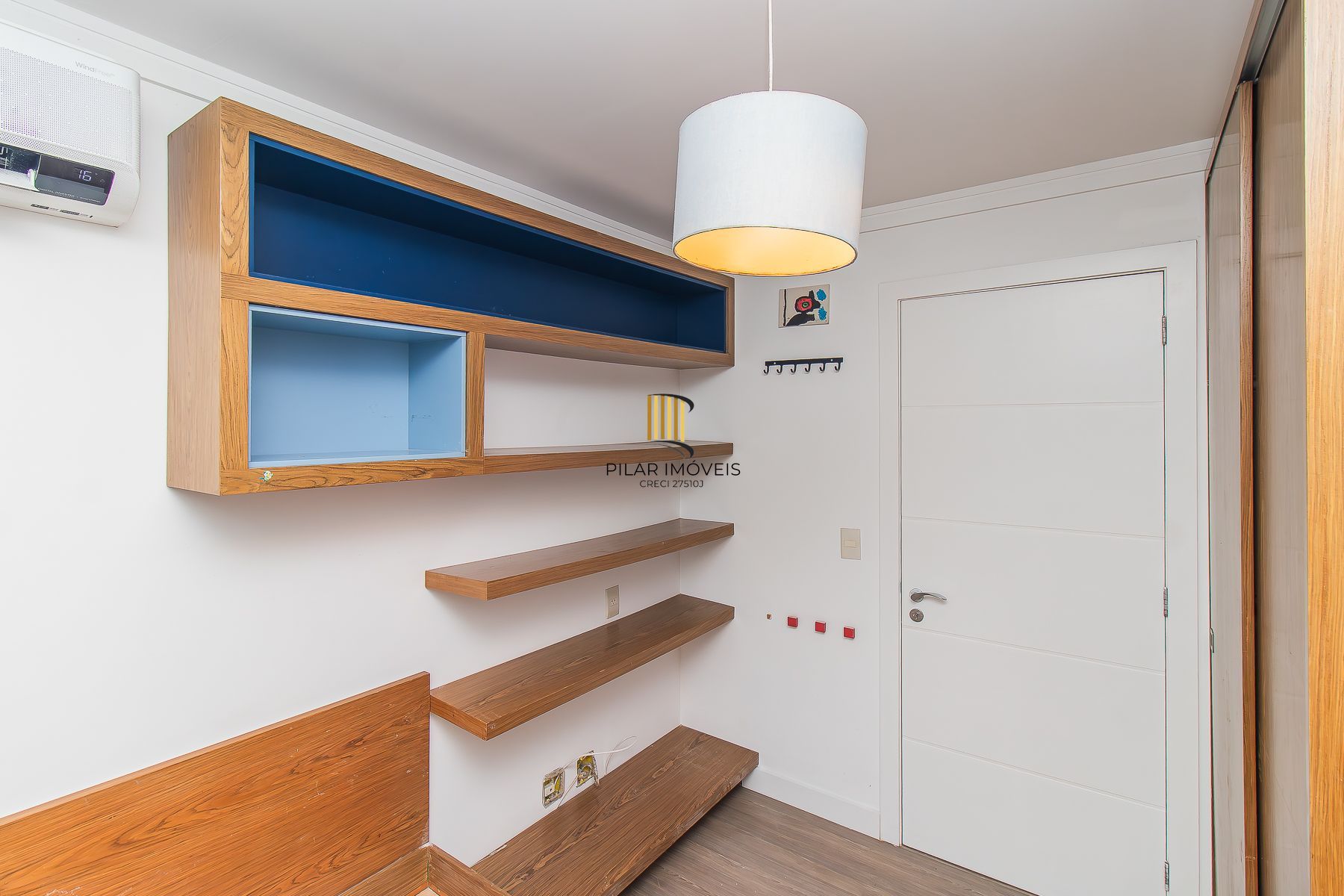 casa 271,84m²em condomínio 3 dormitórios 1 suite 3 vagas