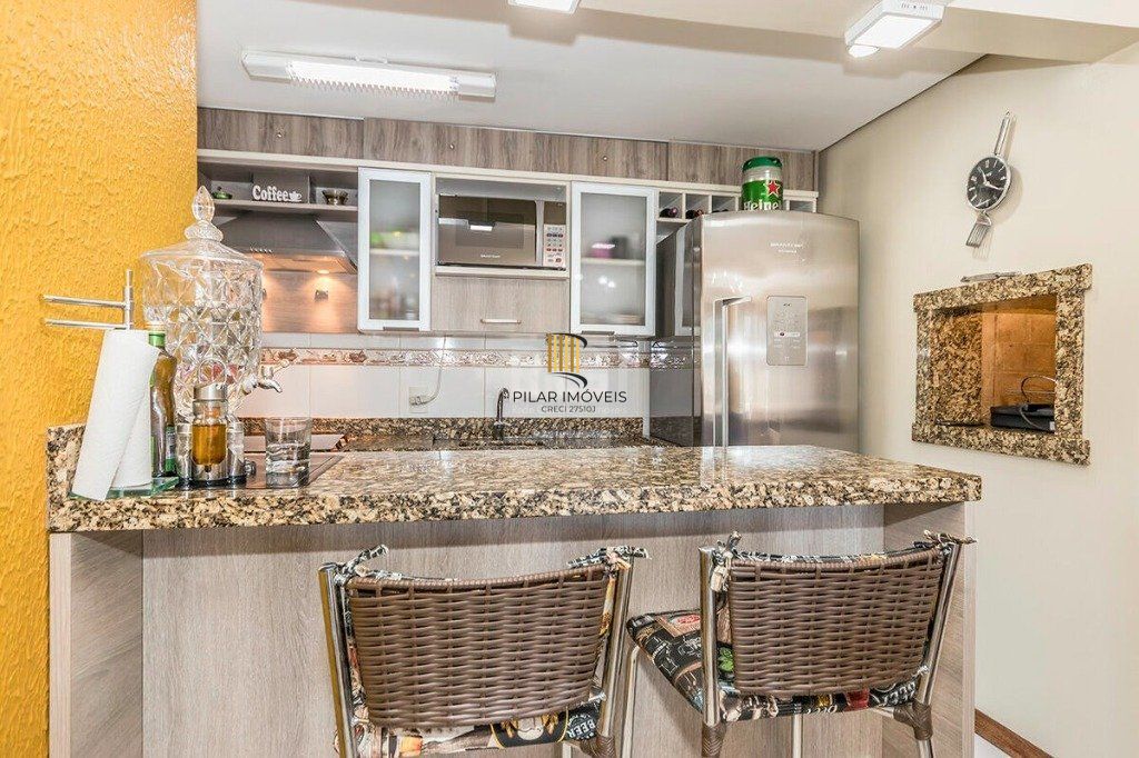 Apartamento para Venda - 73.42m², 3 dormitórios, sendo 1 suites, 1 vaga - Partenon