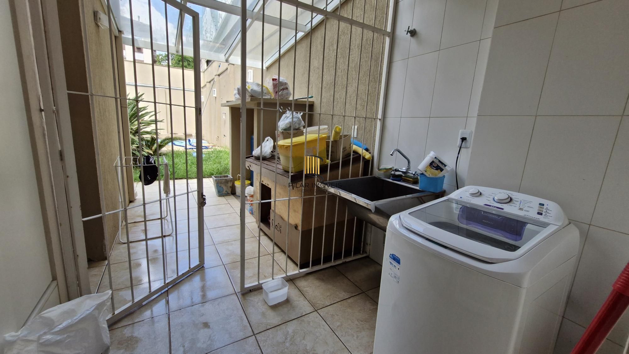 Casa 3 dormitórios próximo ao Iguatemi