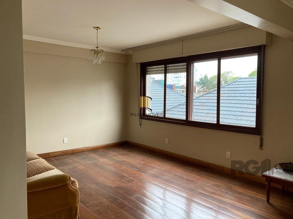 Apartamento - 3 dormitórios - 144,71 m² - Menino Deus