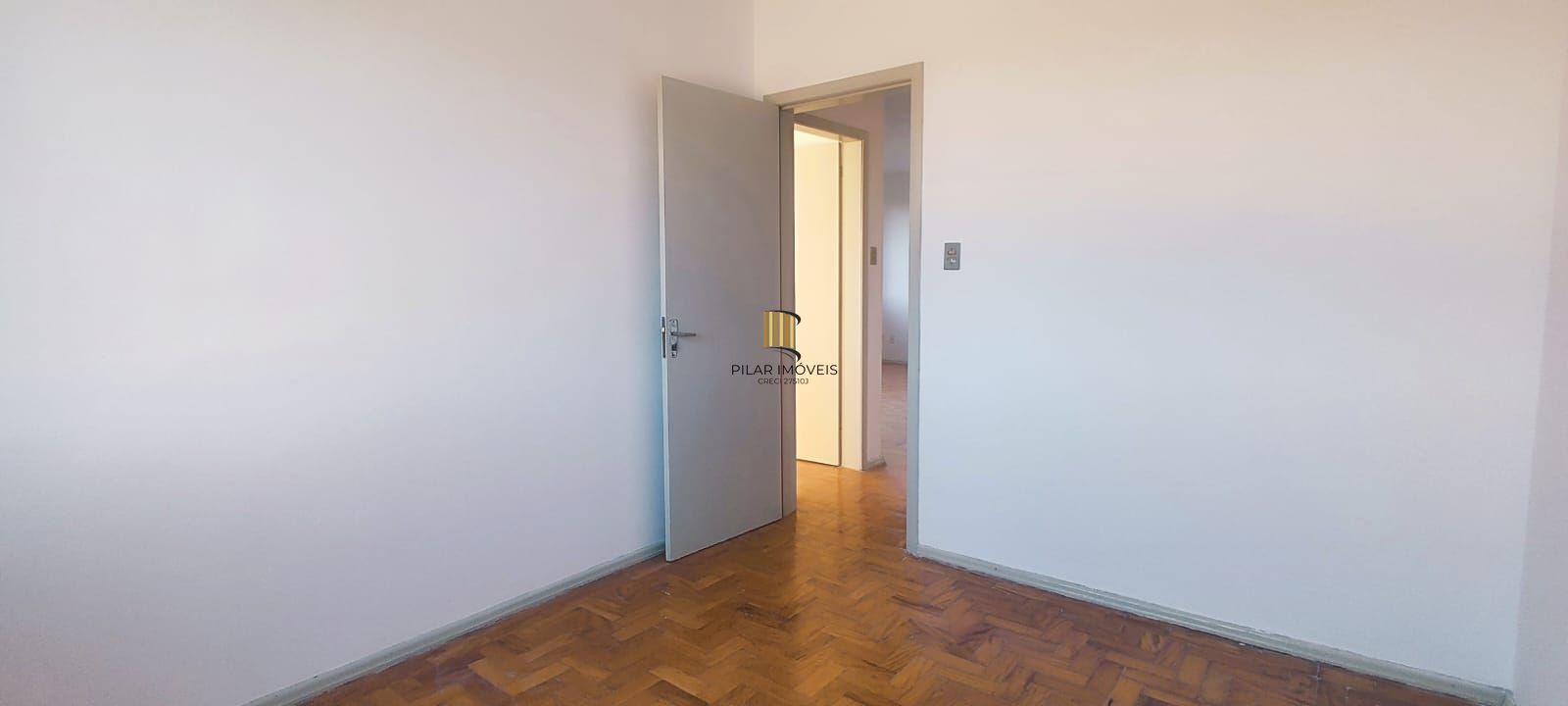 Apartamento 2 dormitórios no Cristal