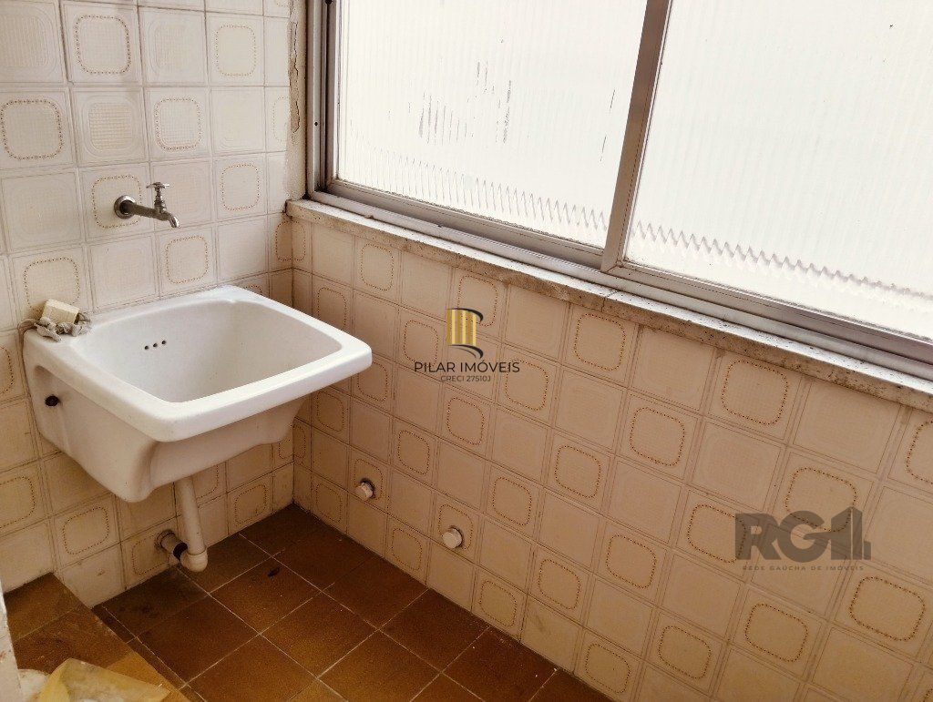 APARTAMENTO - 1 dormitório - 1 vaga - 45,13 m² - MENINO DEUS