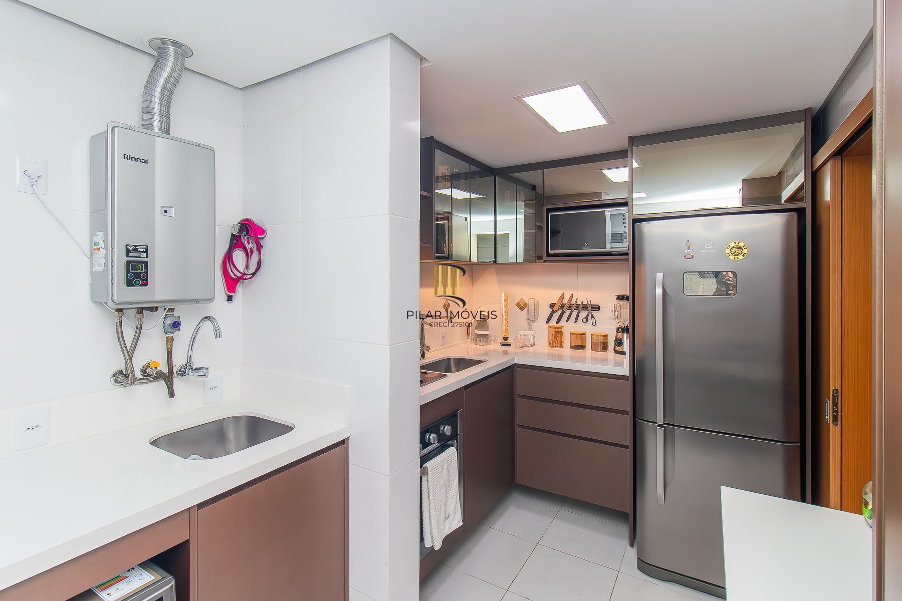 2D com suíte, vaga e churrasqueira