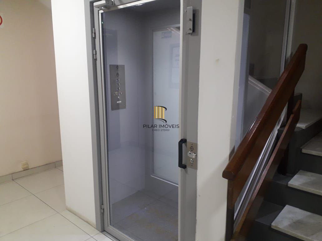 Apartamento no Jardim Botânico com 2 dormitórios e 1 garagem