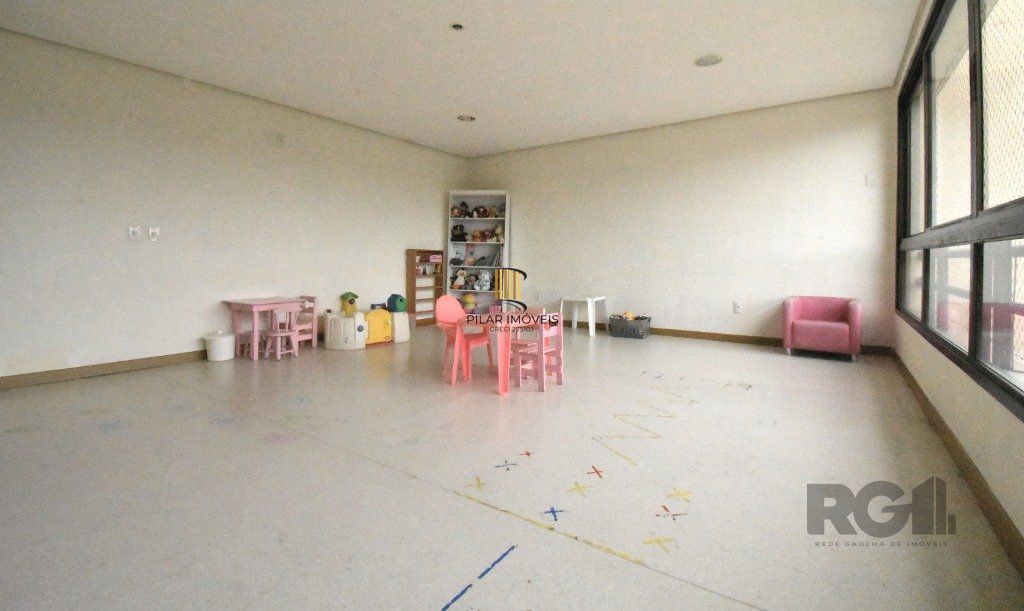 Apartamento 3 dormitórios no bairro Menino Deus