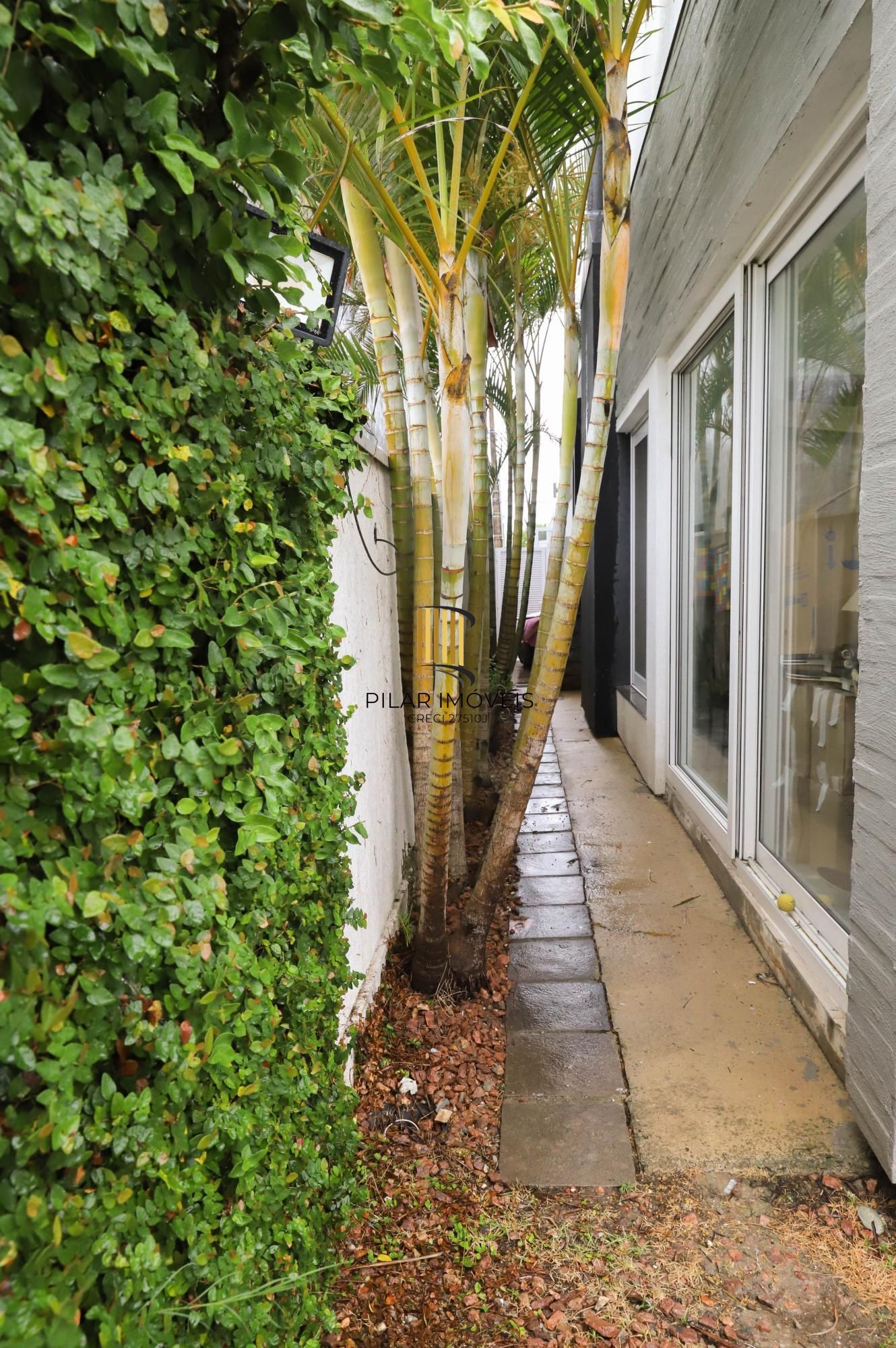 Terraville com 5 suítes