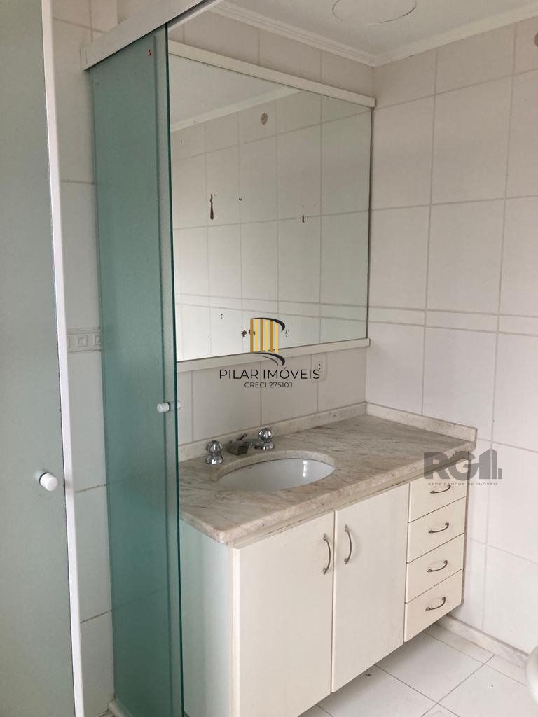 Apartamento - 3 dormitórios - 144,71 m² - Menino Deus