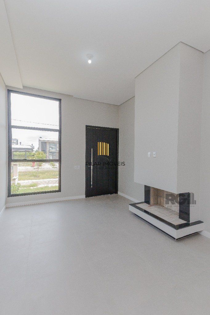 CASA EM CONDOMINIO - 3 dorms.-  3 vagas - 155 m² - GRAVATAÍ