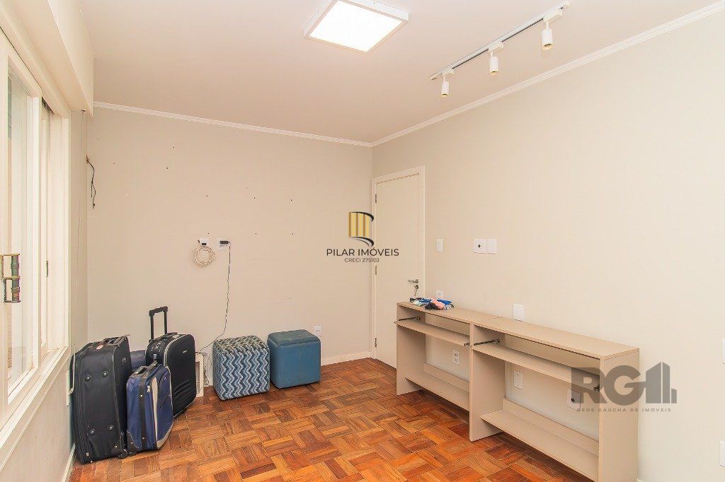 casa - 3 dorms. - 3 vagas - 290 m² - Três Figueiras