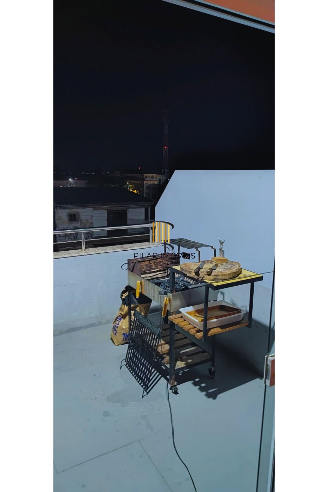 Sobrado à Venda – Conforto, Segurança e Vista Incrível para o Guaíba