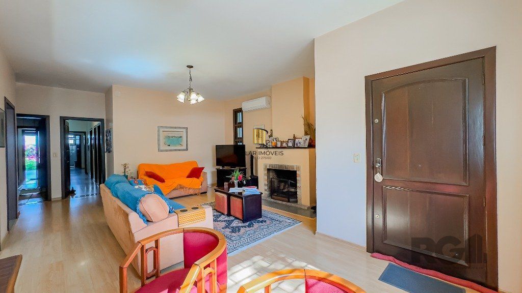 Casa com 3 Quartos e 2 vagas à venda, 344 m² por R$ 2.800.000,00