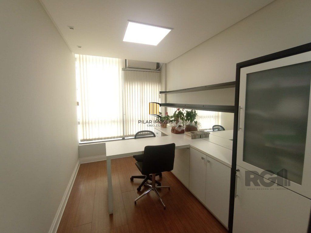 Conjunto/sala - 68 m² - Centro Histórico