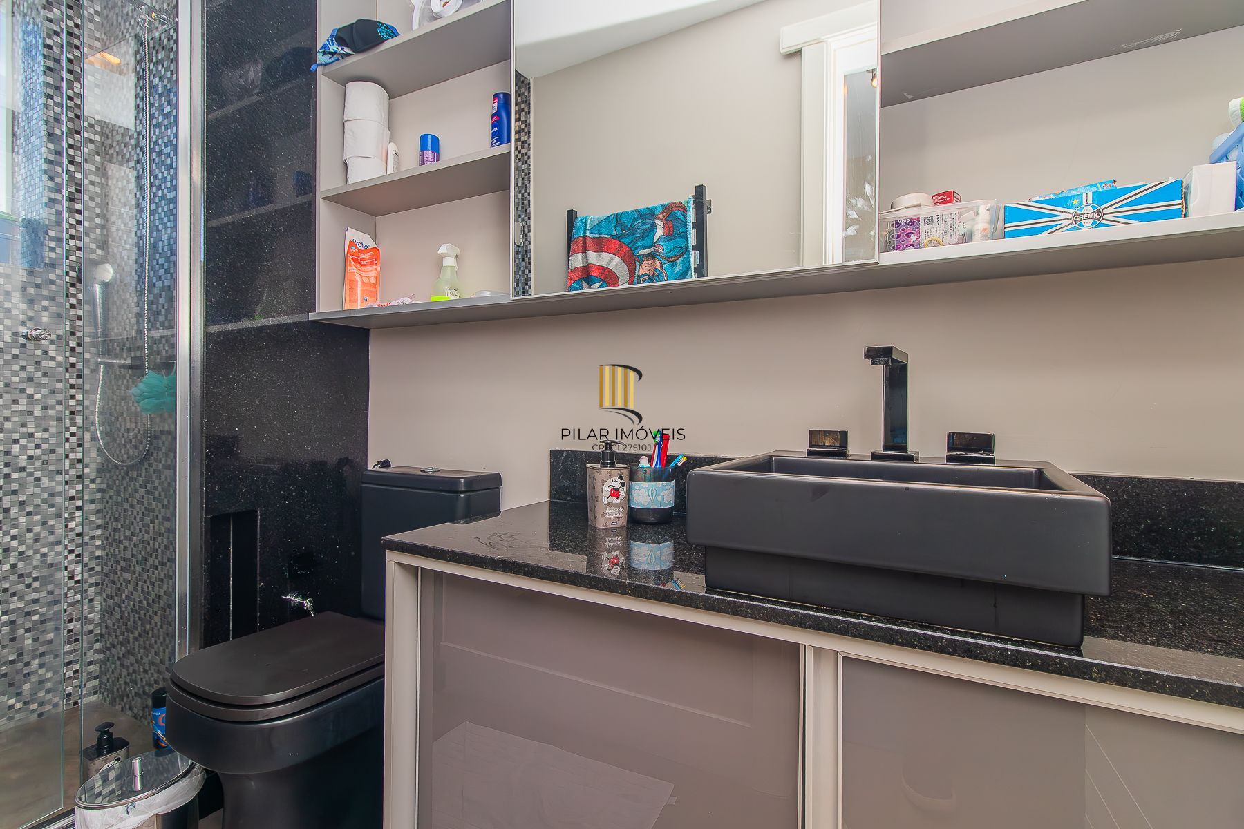 Apartamento 3 suítes 3 vagas no Moinhos
