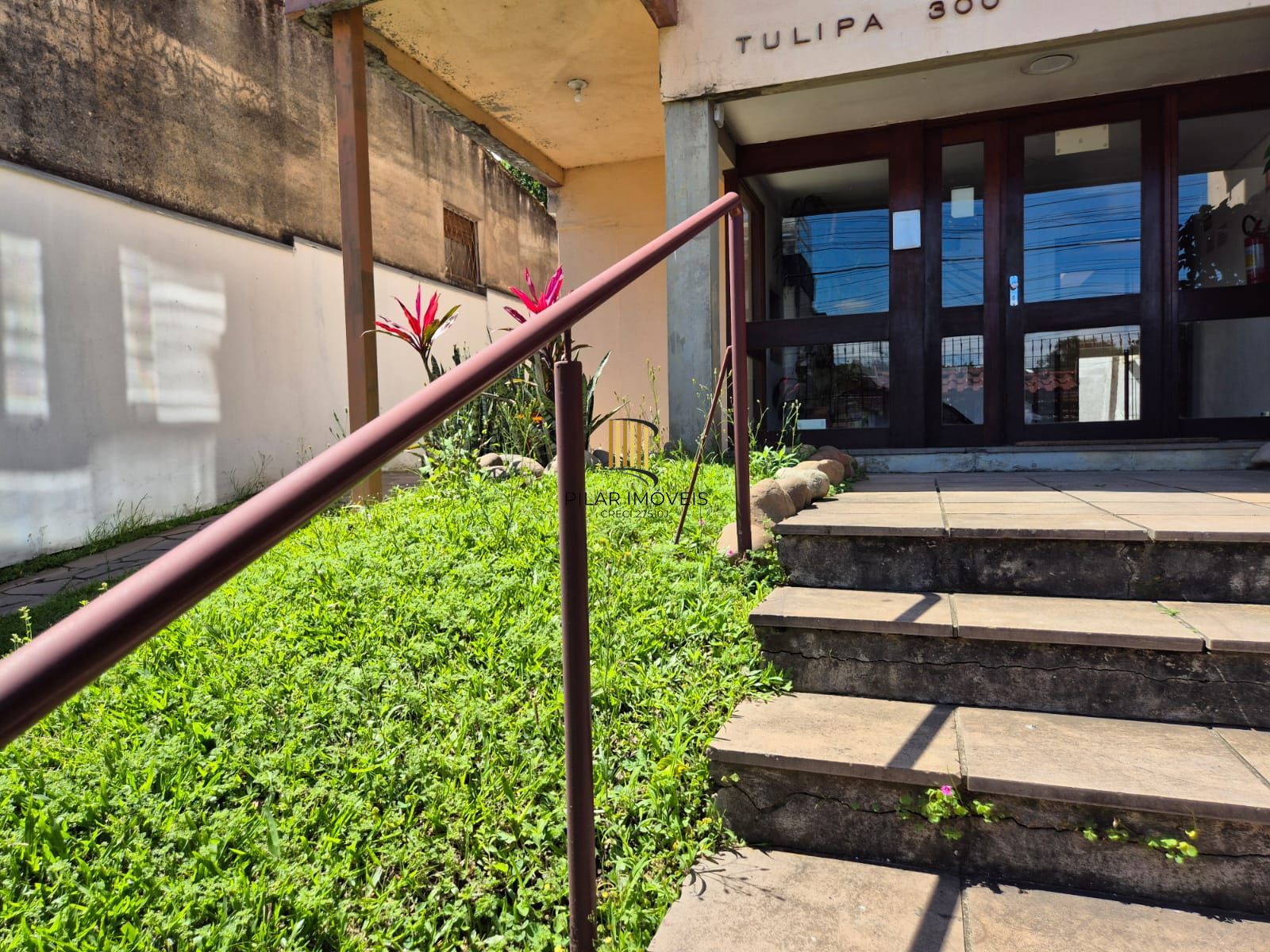 2D reformado com churrasqueira