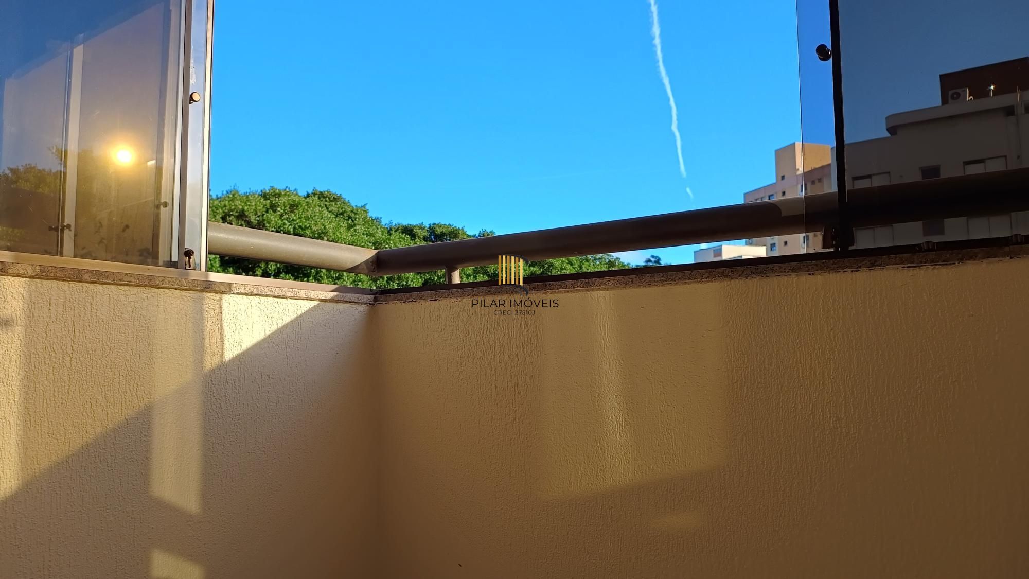 Apartamento 2 dormitórios 1 vaga no Bairro Menino Deus