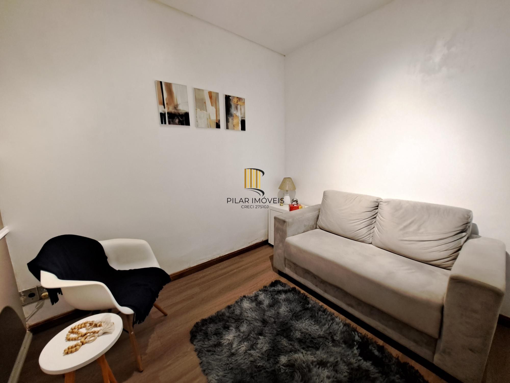 Sala/Loja montada para atendimento no Bom fim