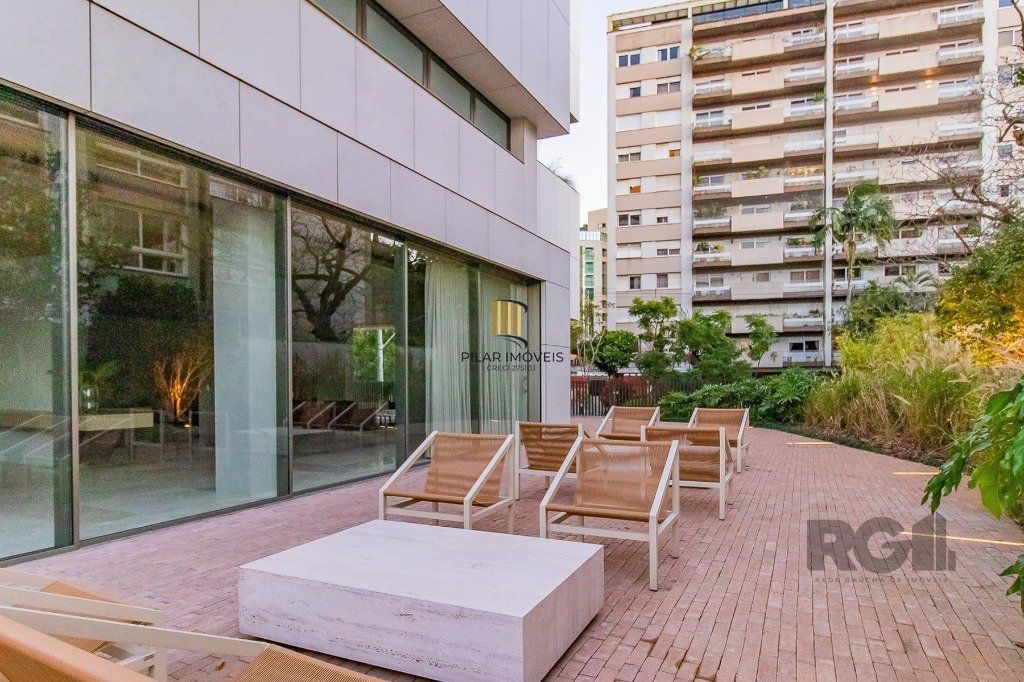 apartamento - 4 dormitórios - 4 vagas - 388,44 m² - Moinhos de Vento