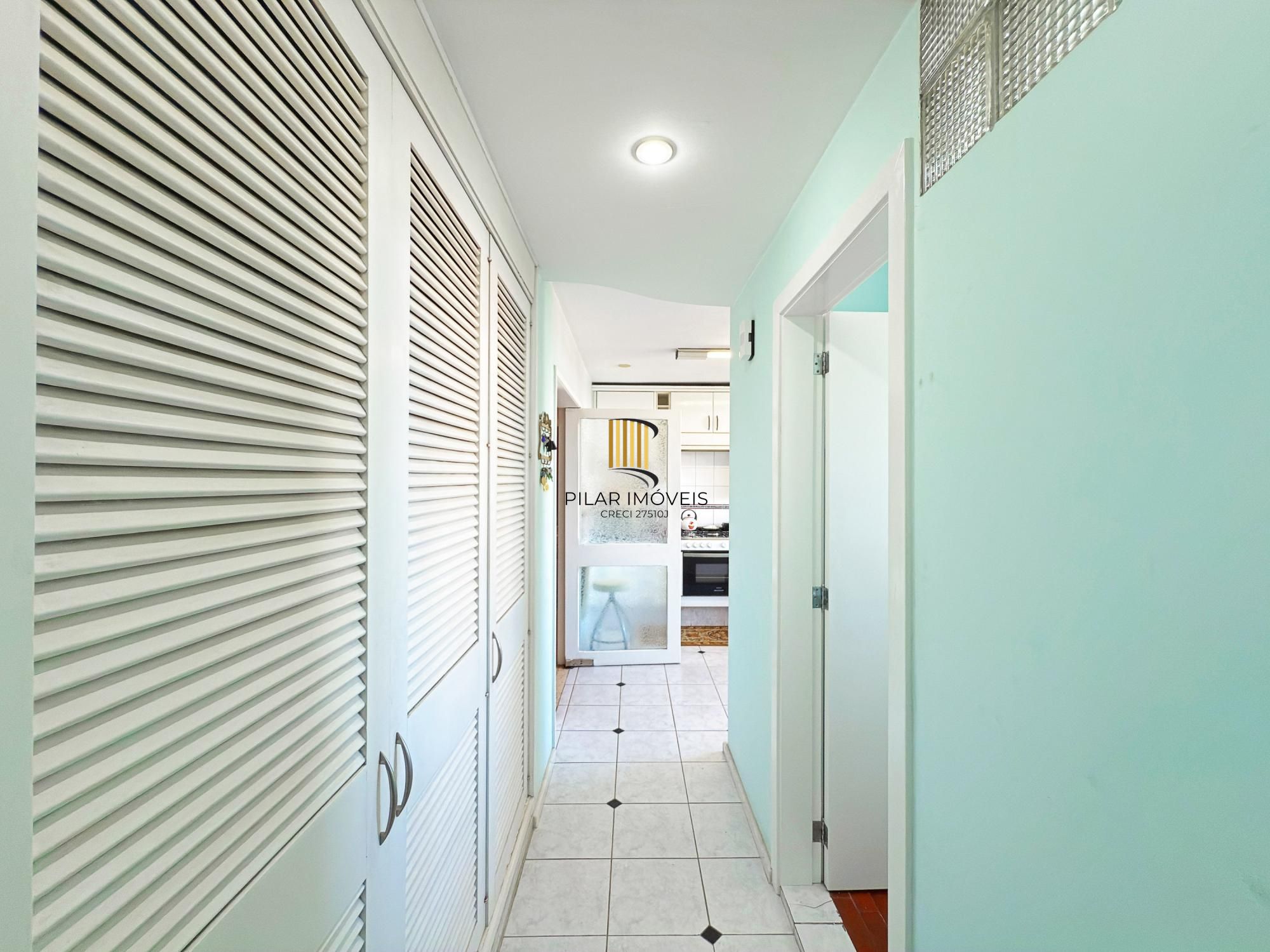 231,8 m², 3 dormitórios com suíte, 1 vaga
