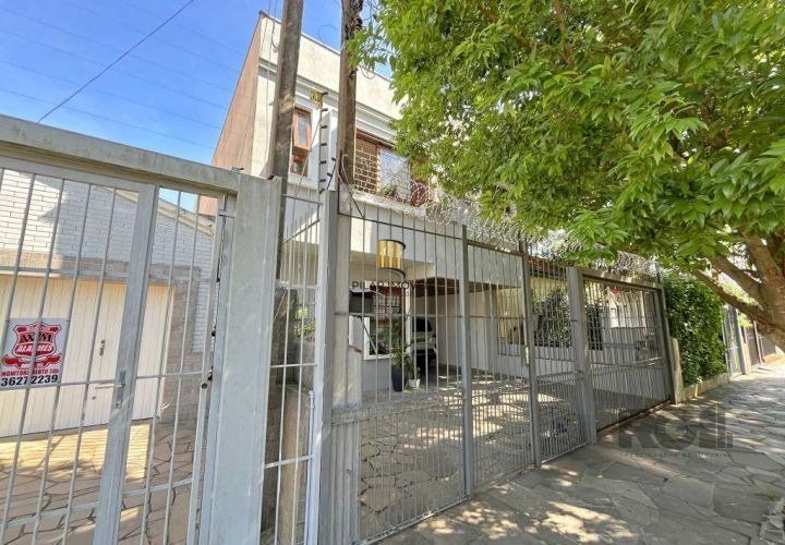 casa - 4 dorms. - 2 vagas - 200 m² - Partenon