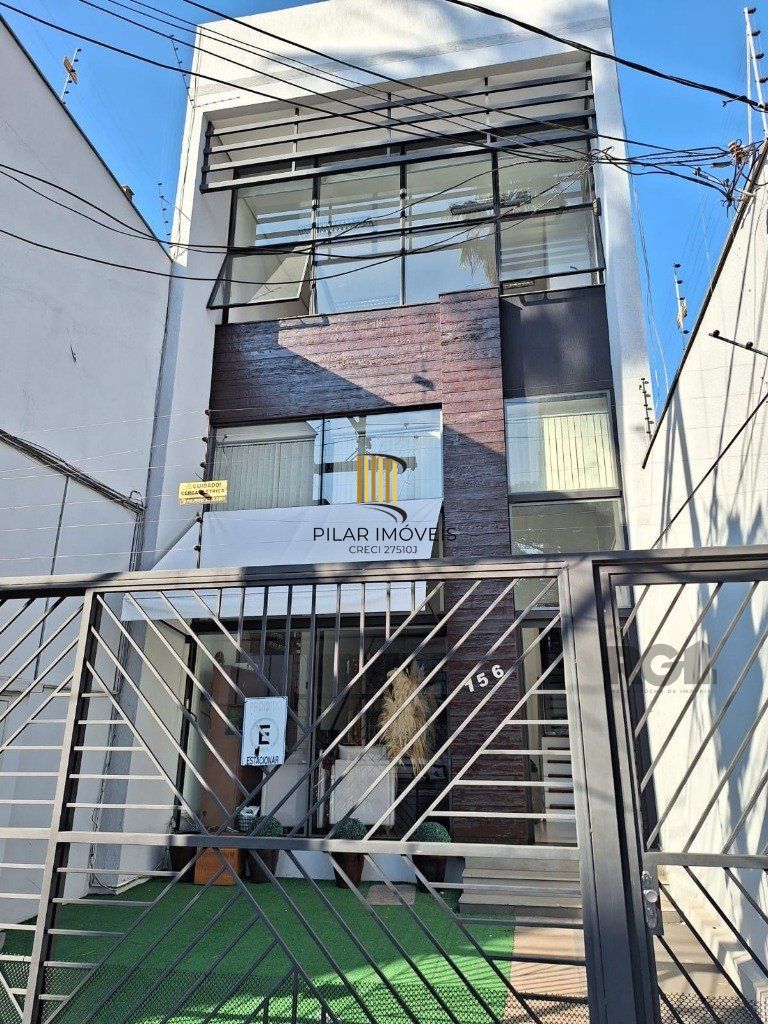 casa misto -7 salas - 325,12 m² - Menino Deus