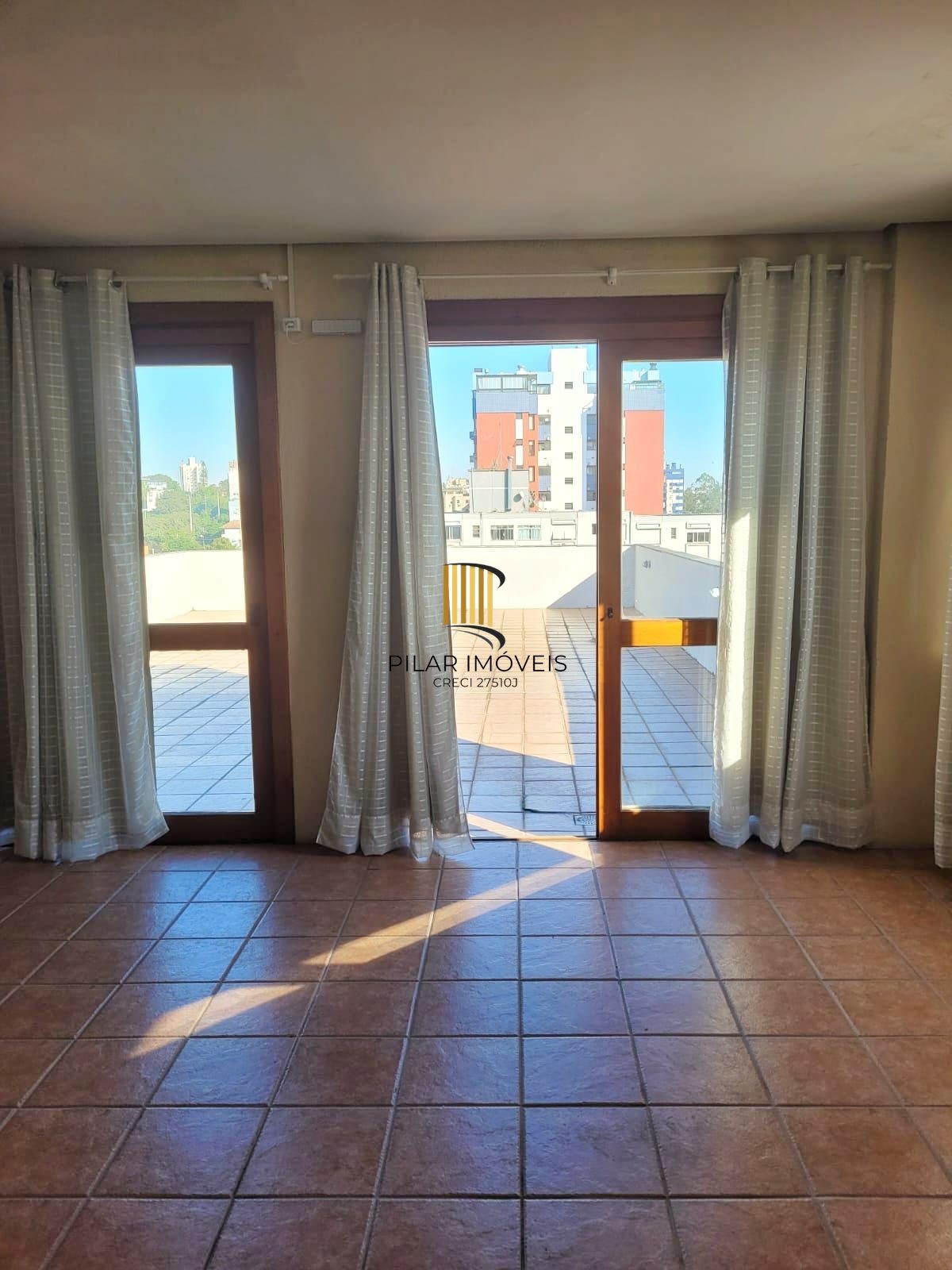 Apartamento 1 dormitório com vaga escriturada no Bairro São João