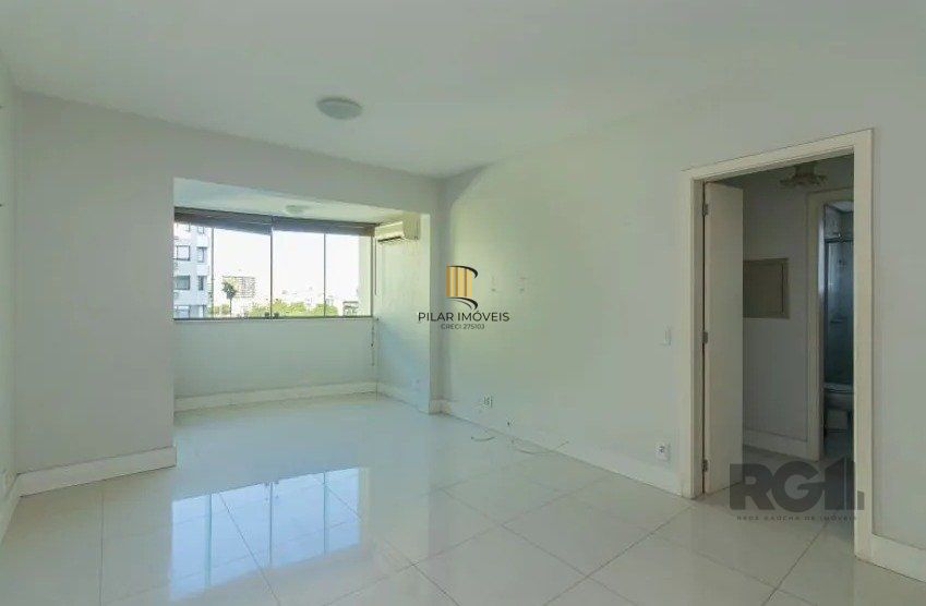 APARTAMENTO - 2 dorms. - 1 vaga - 77,00 m² - MENINO DEUS