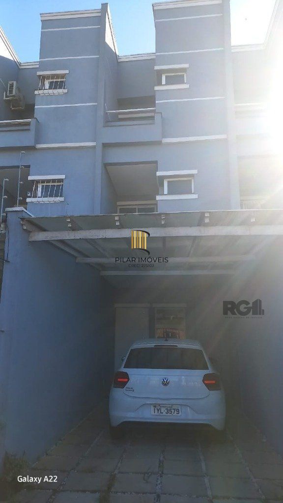 sobrado - 3 dorms. - 2 vagas - 234,35 m² - Mário Quintana