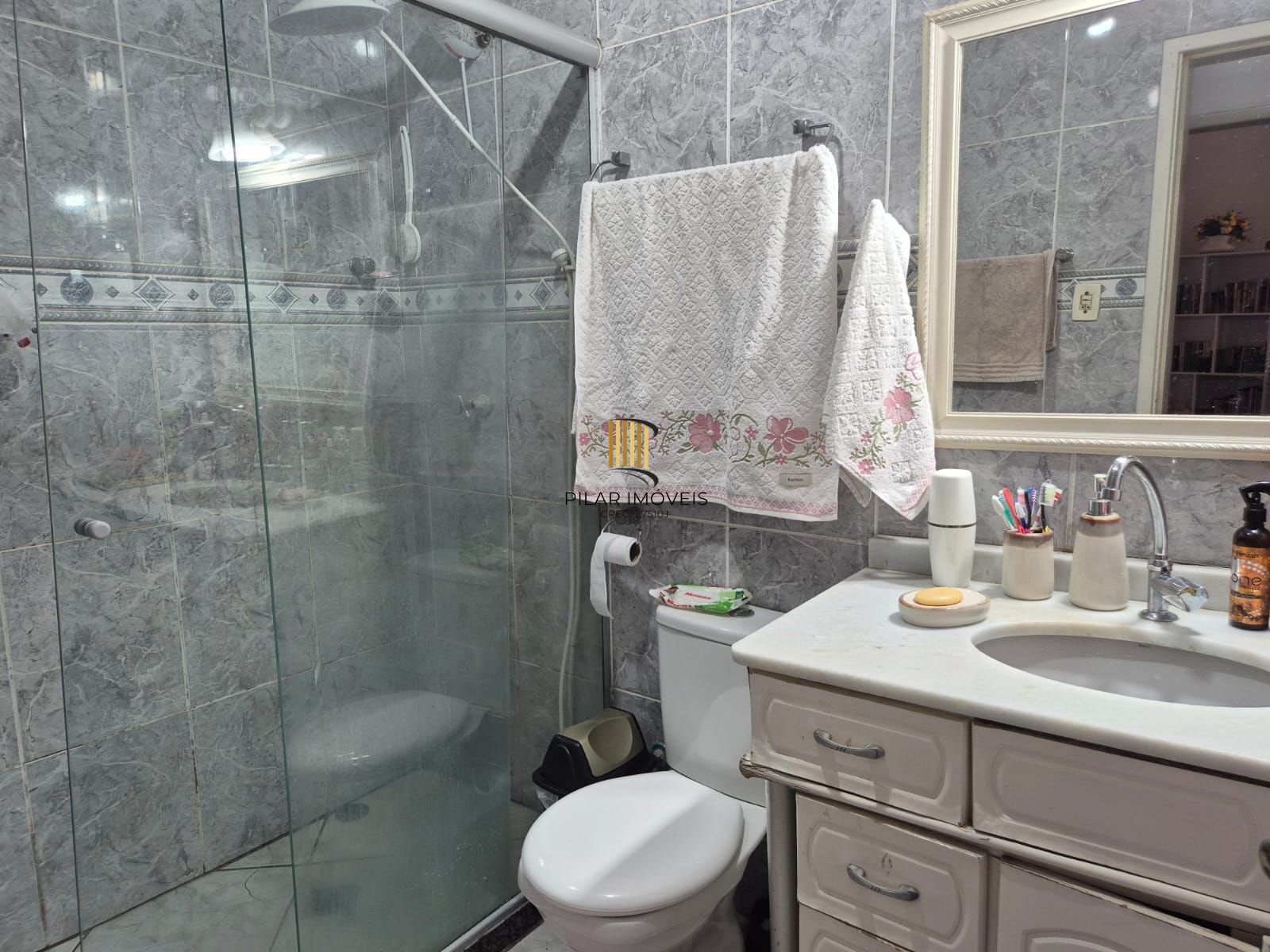 3 dormitórios com 98m²