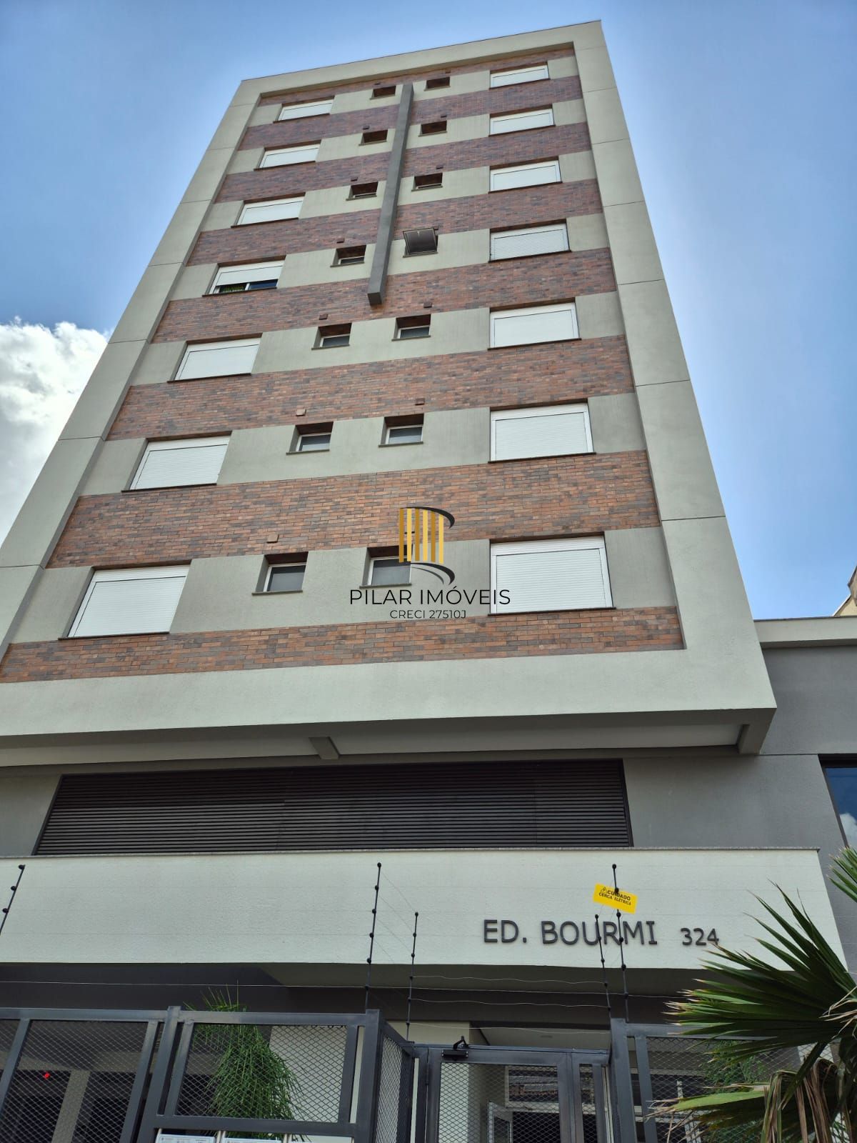 Apartamento 2 Dormitórios com Vaga de Garagem | Pronto para Morar!