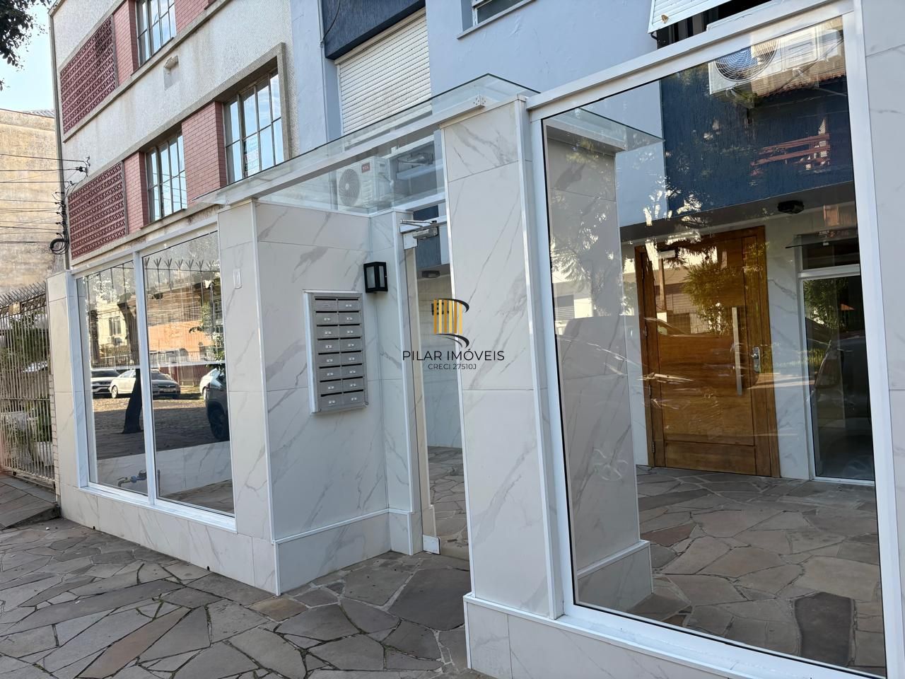 Apartamento 55,44m² 2 dormitórios no bairro Menino Deus - Pilar Imóveis
