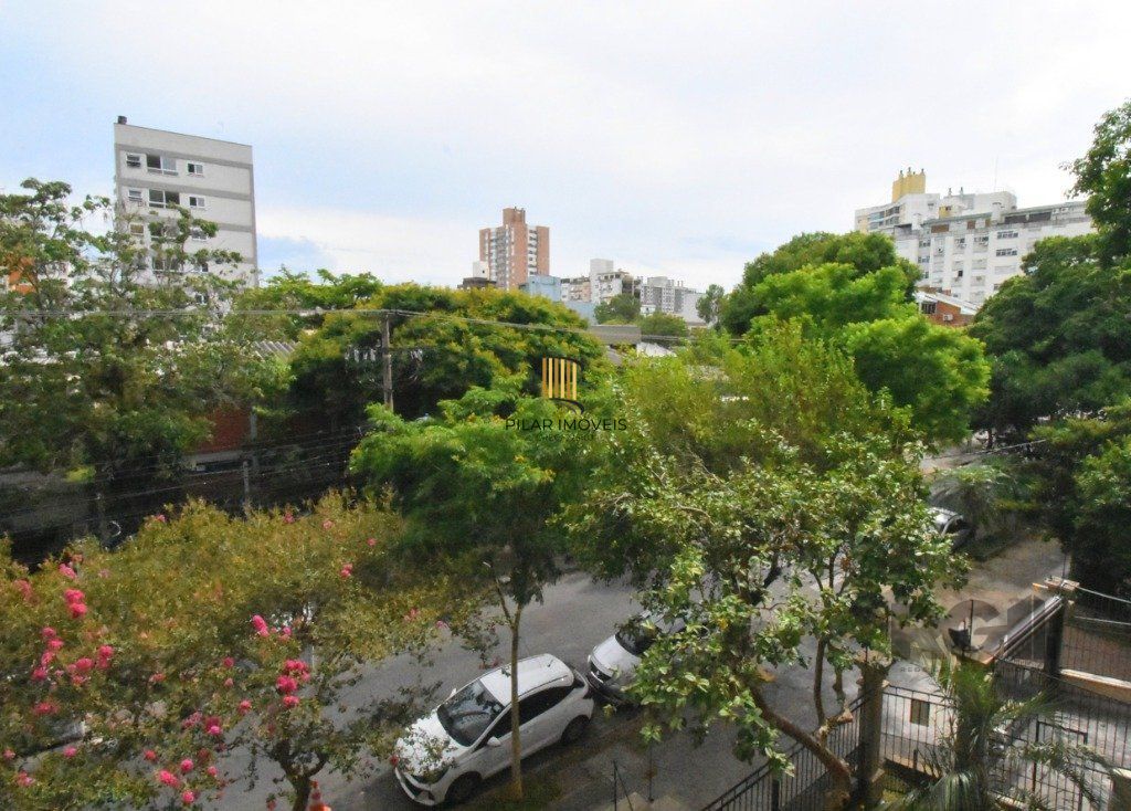 Apartamento 3 dormitórios no bairro Menino Deus